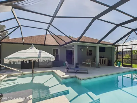 7965 105th Avenue Vero Beach FL 32967