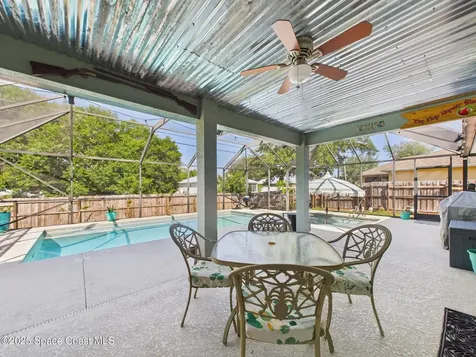 7965 105th Avenue Vero Beach FL 32967