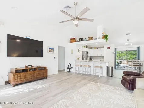 7965 105th Avenue Vero Beach FL 32967