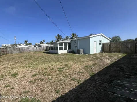 121 SE 4th Street Satellite Beach FL 32937