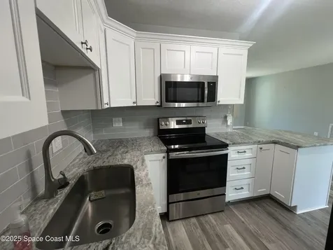 121 SE 4th Street Satellite Beach FL 32937