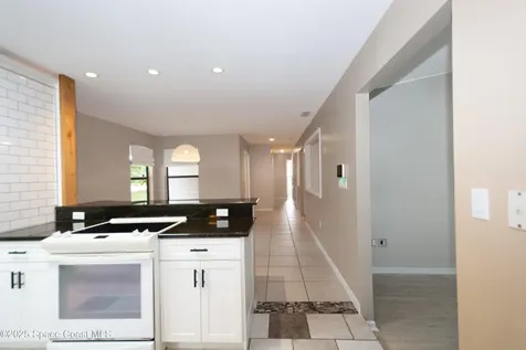 881 Brookson Avenue NW Palm Bay FL 32907