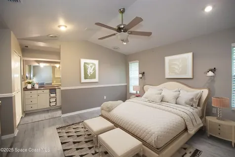881 Brookson Avenue NW Palm Bay FL 32907