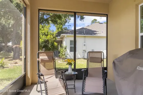 614 Capon Terrace Sebastian FL 32958