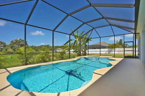 4710 Hebron Drive Merritt Island FL 32953