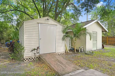 3043 Tazewell Avenue SE Palm Bay FL 32909