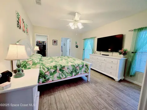 201 Broyles Drive SE Palm Bay FL 32909