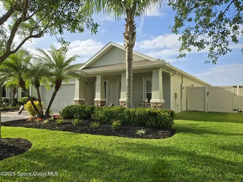201 Broyles Drive SE Palm Bay FL 32909