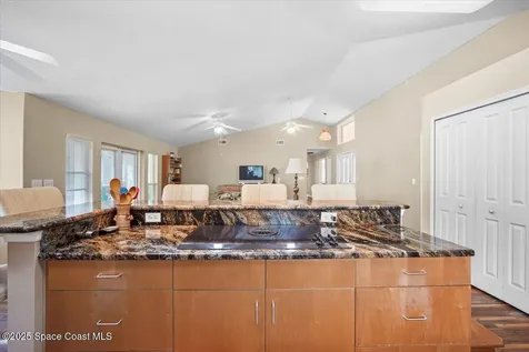 4220 Robins Hill Court Mims FL 32754