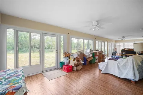 4220 Robins Hill Court Mims FL 32754
