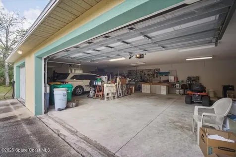 4220 Robins Hill Court Mims FL 32754
