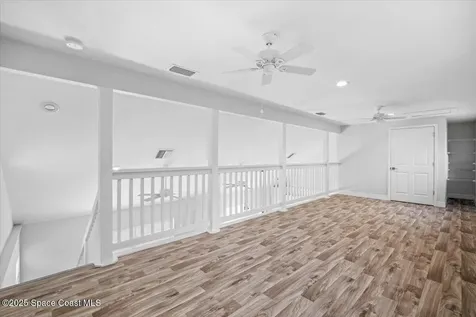 4220 Robins Hill Court Mims FL 32754