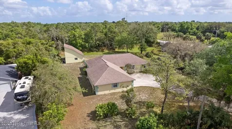 4220 Robins Hill Court Mims FL 32754