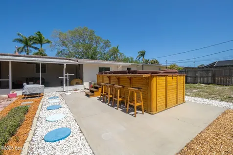 217 Osage Drive Indian Harbour Beach FL 32937