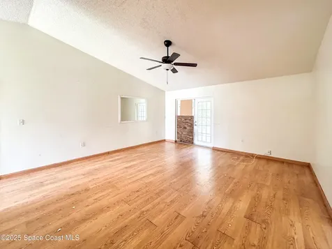 854 Reading Street SE Palm Bay FL 32909