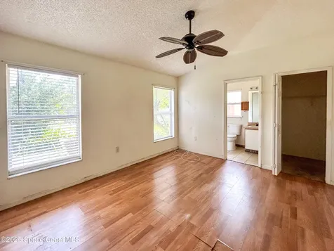 854 Reading Street SE Palm Bay FL 32909