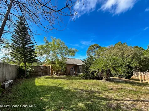 854 Reading Street SE Palm Bay FL 32909