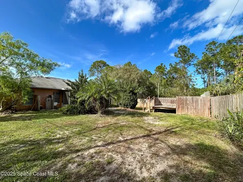 854 Reading Street SE Palm Bay FL 32909