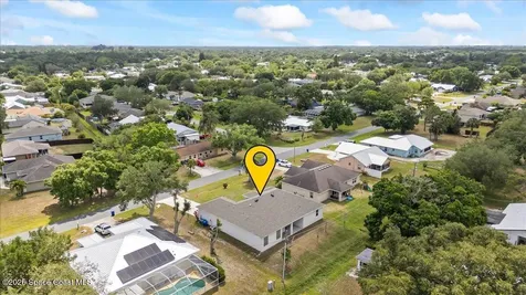 710 Mulberry Street Sebastian FL 32958