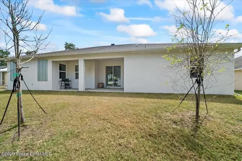 710 Mulberry Street Sebastian FL 32958