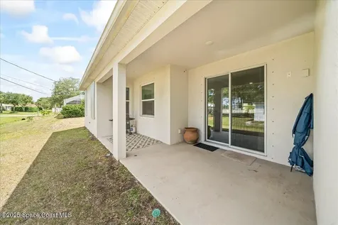710 Mulberry Street Sebastian FL 32958
