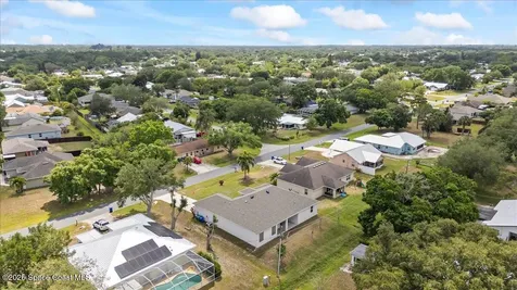 710 Mulberry Street Sebastian FL 32958