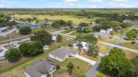 710 Mulberry Street Sebastian FL 32958