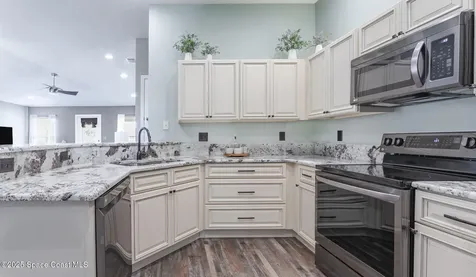 1453 Hemingway Boulevard Rockledge FL 32955