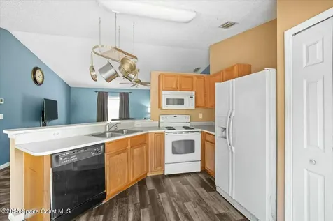 3245 Reef Road SE Palm Bay FL 32909