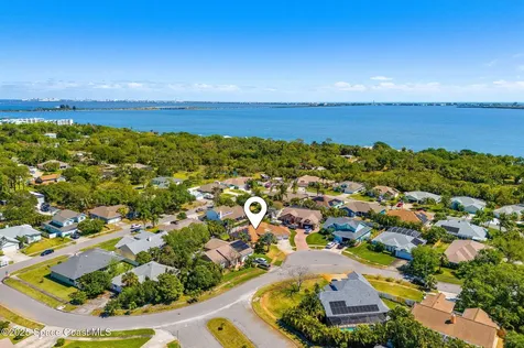 1035 Harbor Pines Drive Merritt Island FL 32952