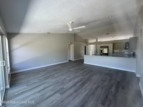 485 Fountain Street SW Palm Bay FL 32908