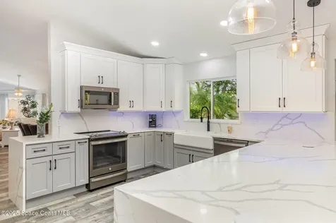 1622 Independence Avenue Melbourne FL 32940