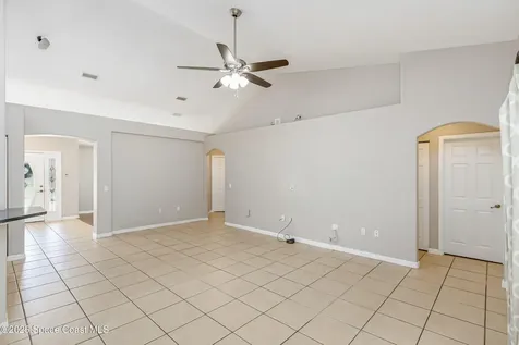 681 Narragansett Street NE Palm Bay FL 32907
