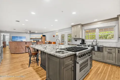 1780 Eva Lane Malabar FL 32950