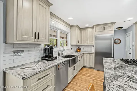 1780 Eva Lane Malabar FL 32950