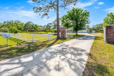 1780 Eva Lane Malabar FL 32950