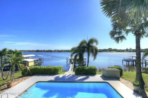 9888 Riverview Drive Sebastian FL 32976