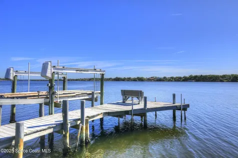 9888 Riverview Drive Sebastian FL 32976