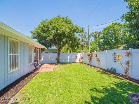 416 37th Avenue Vero Beach FL 32968