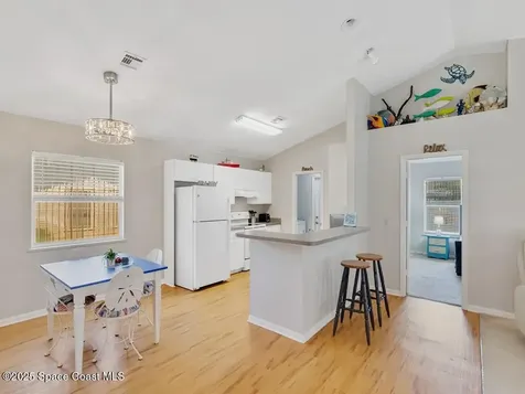 416 37th Avenue Vero Beach FL 32968