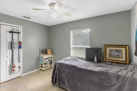 1322 Stadt Road NW Palm Bay FL 32907