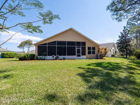 2149 Chinaberry Circle SE Palm Bay FL 32909