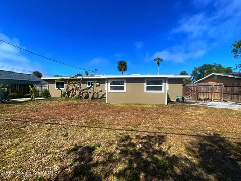 818 7th Street Merritt Island FL 32953
