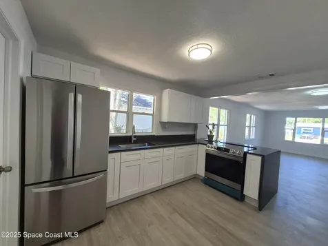 422 N Lincoln Street Daytona Beach FL 32114