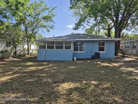 422 N Lincoln Street Daytona Beach FL 32114