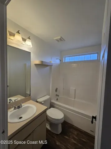 516 Hammond Street SW Palm Bay FL 32908