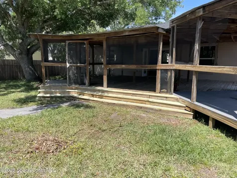 516 Hammond Street SW Palm Bay FL 32908