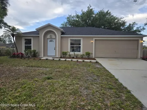 516 Hammond Street SW Palm Bay FL 32908