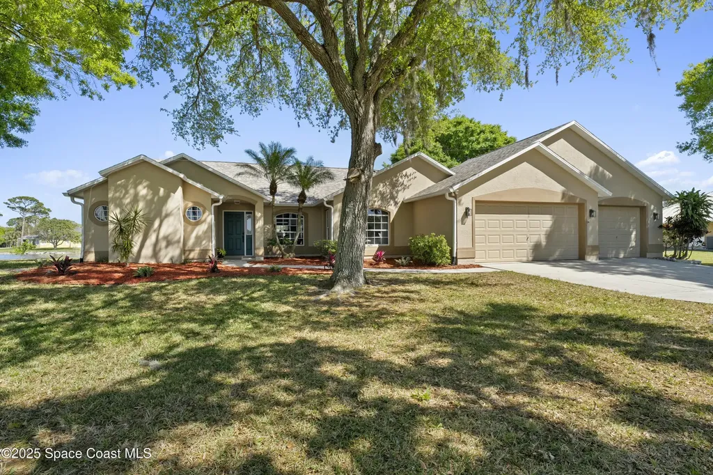 5120 Mallard Lakes Court Merritt Island FL 32953
