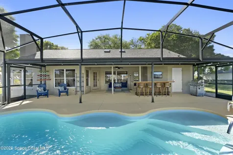 5120 Mallard Lakes Court Merritt Island FL 32953